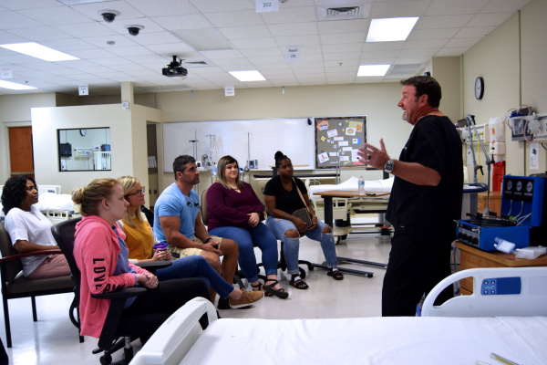 Respiratory Therapy Equipment Demo Class 200 png