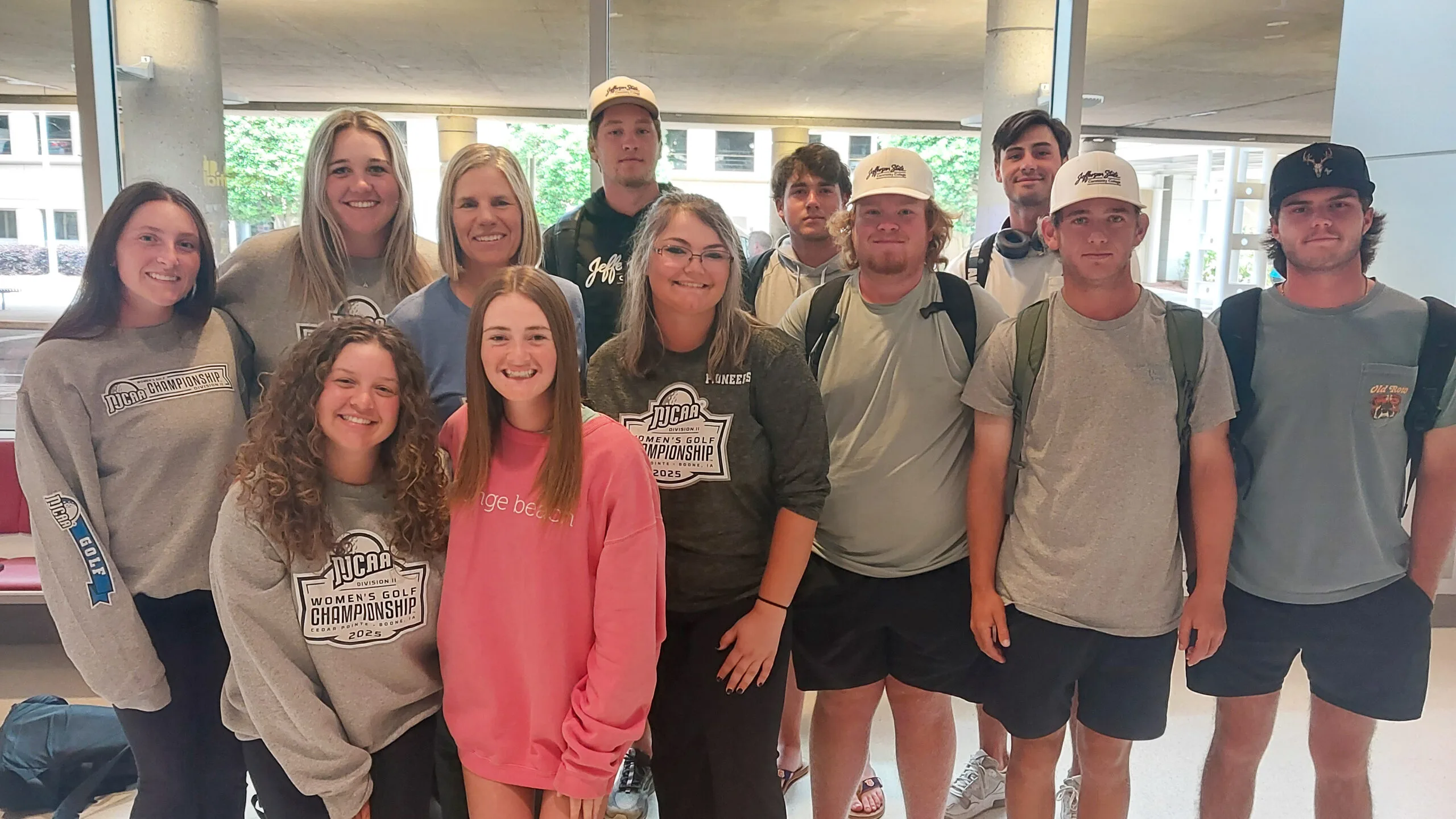 Jefferson State men's and women's golfers