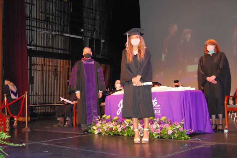 Graduation 2021 0106