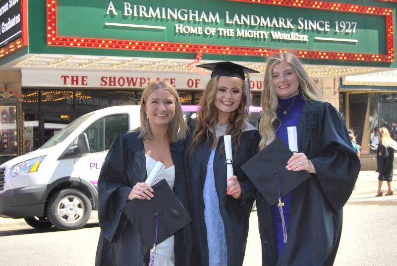 Graduation 2021 0412